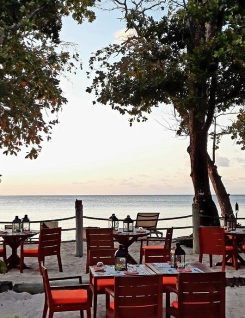 Beach restaurant in Seychelles with amazing views.